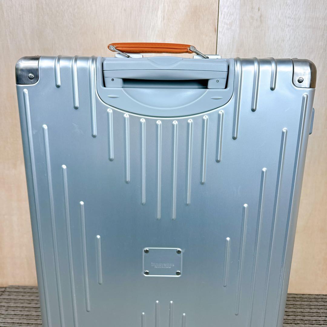 innovator INV5811stp 70L アルミ スーツケース Mサイズ