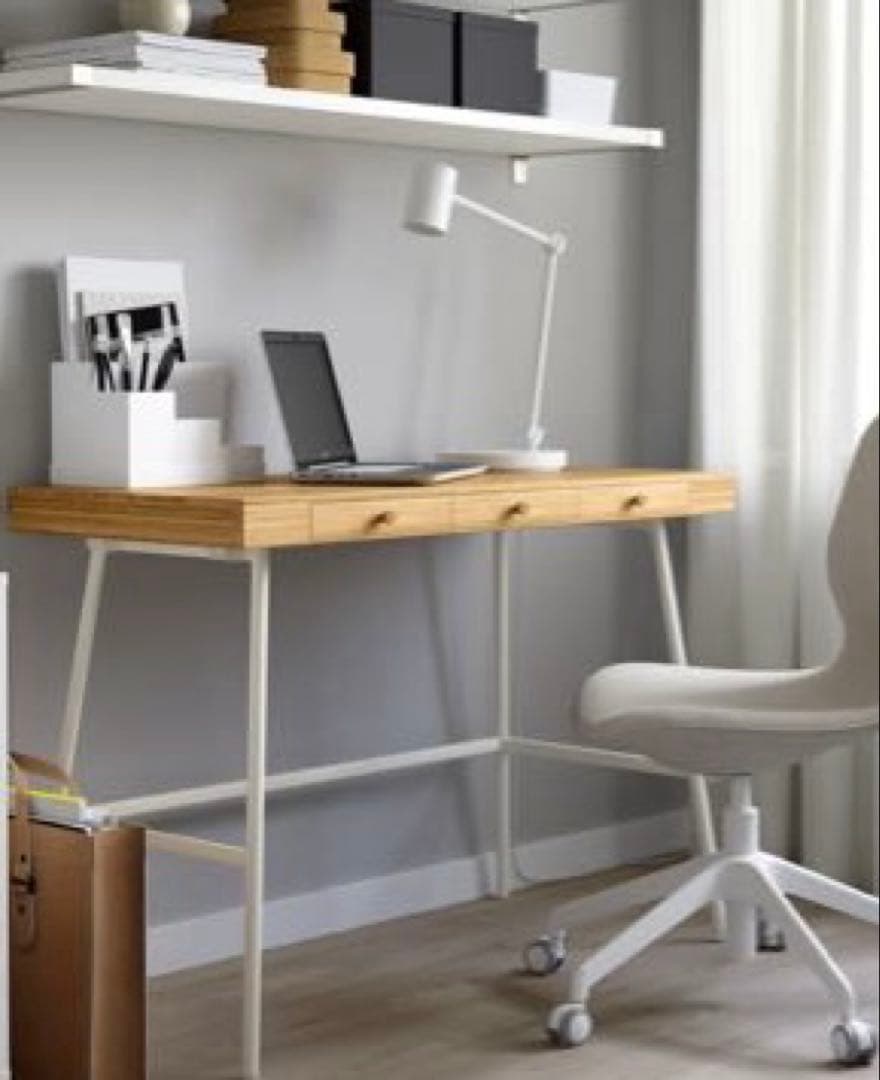 美品⭐︎送料込み完成品イケアIKEAリルオーセン デスク LILLÅSEN 竹素材