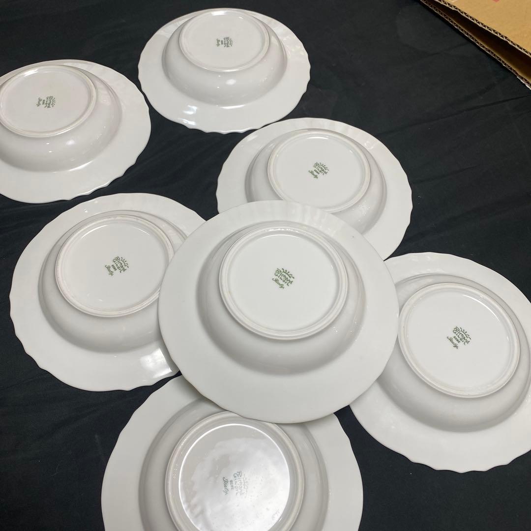 リチャードジノリ　ベッキオホワイト　スーププレート20cm6枚➕1枚