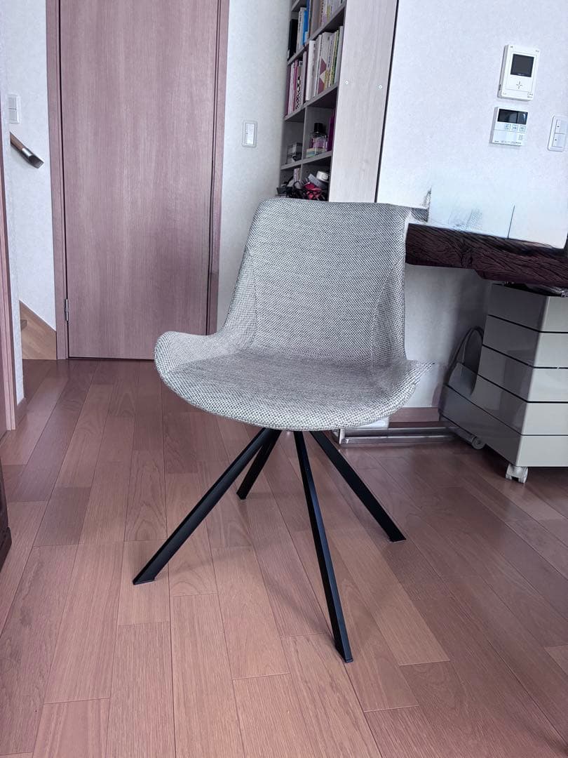 ★美品　座面回転式　チェア-ライトグレー