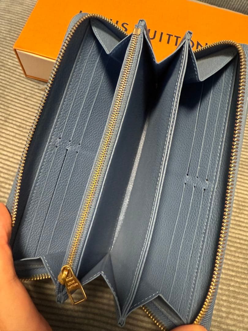 サ*ん様 ルイヴィトン 財布 ⚠︎箱は付属しません