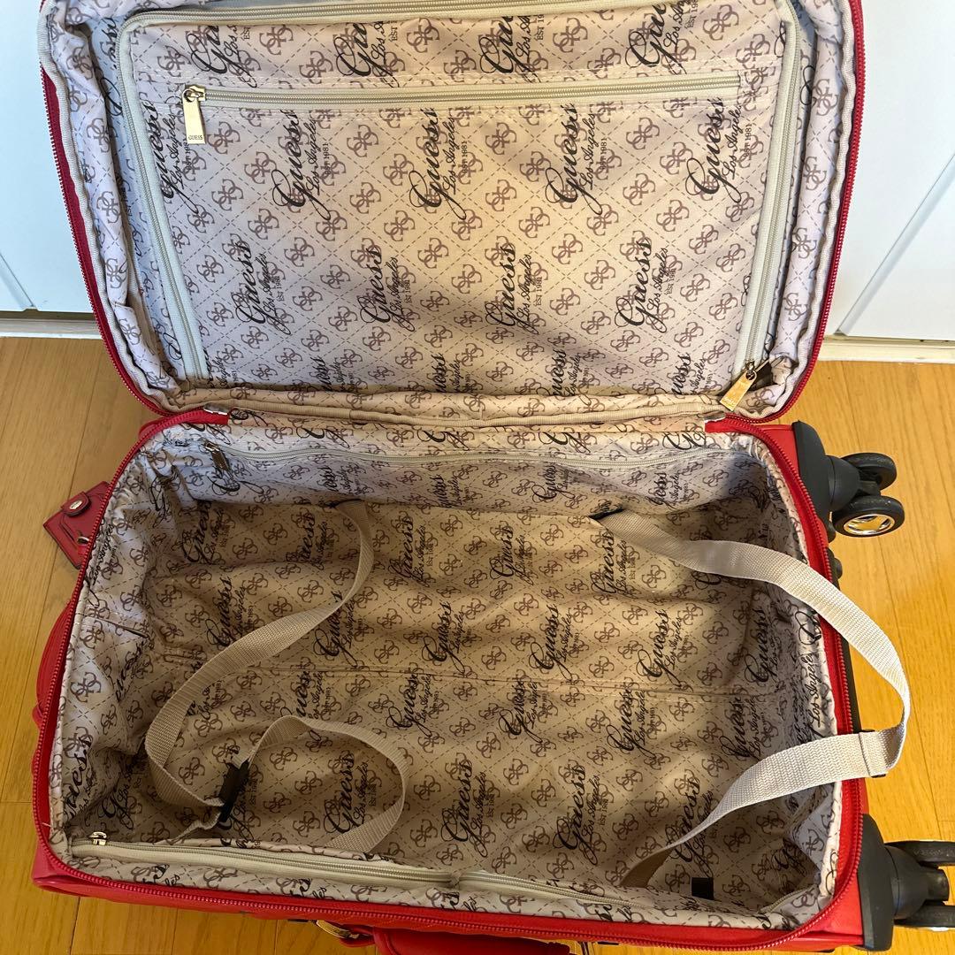GUESS レッド キャリーケース