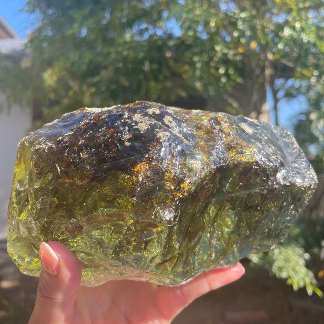 お値下げ　アンダラクリスタル　インドネシア産　2520g