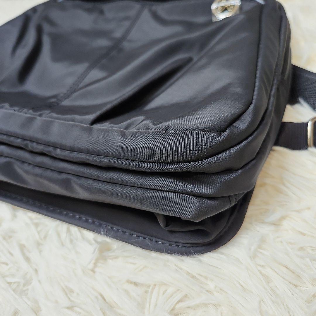 【新品タグ付】カナナプロジェクト　リュック　ブラック