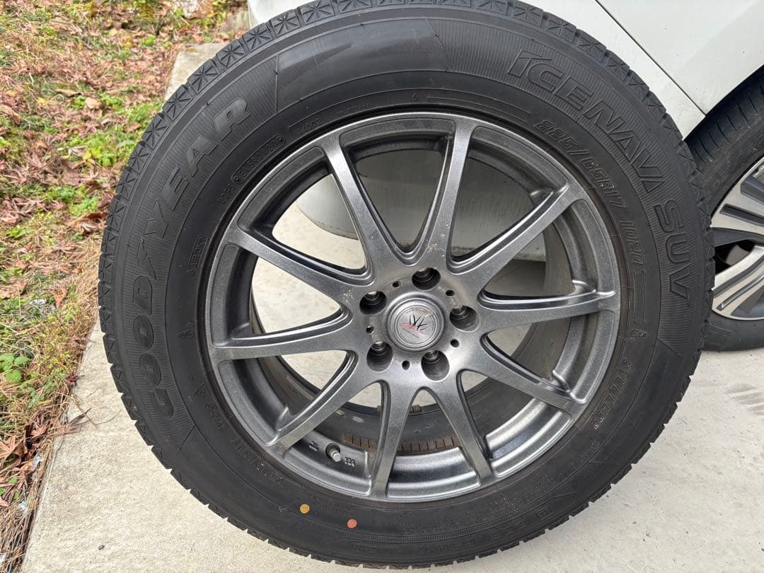 @*ん様 225/65/17 スタッドレス付きホイールセット　ハリアーにて使用