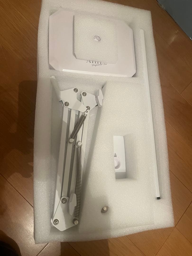 【美品】Ann コードレスフットLED&UVライトデミルナ