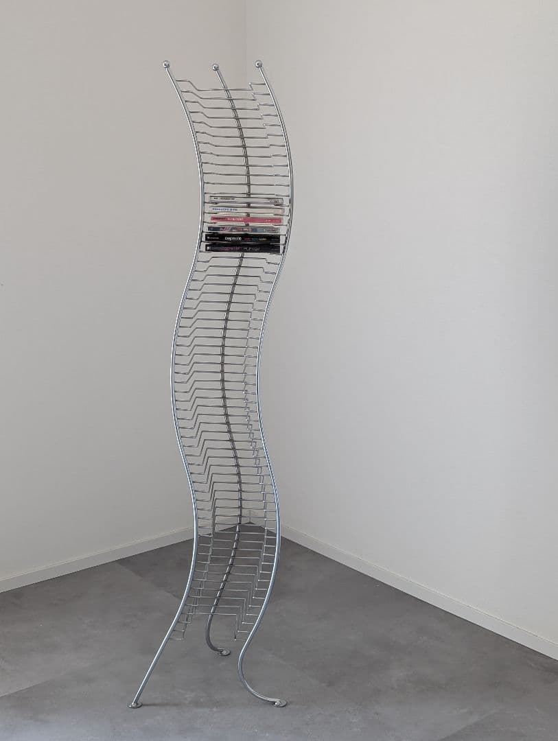 USED/ポストモダン ウェーブデザイン CDラックタワー オブジェ