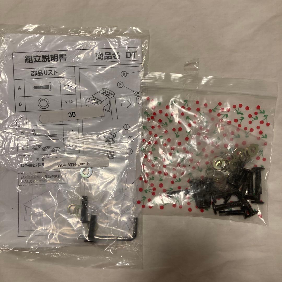 NITORI木製ダイニングテーブル 150✖️80cm 高さ70cm