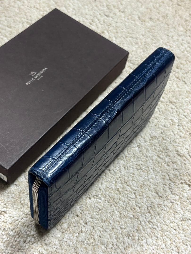 き*こ様 【微使用美品】ペッレモルビダ　クロコダイル　ラウンドファスナー長財布