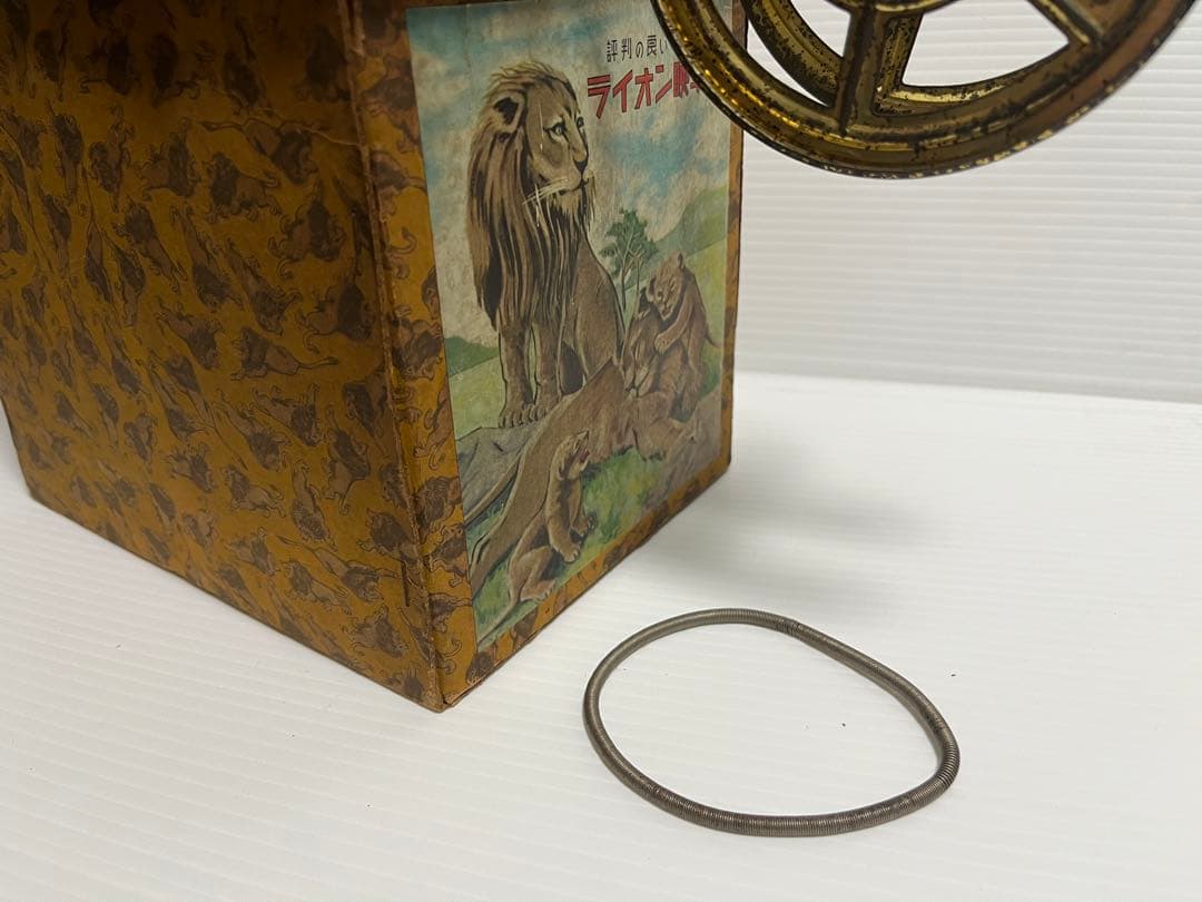 ヴィンテージ ライオン 映写機 LION 活動写真機 レトロ フィルム 手動