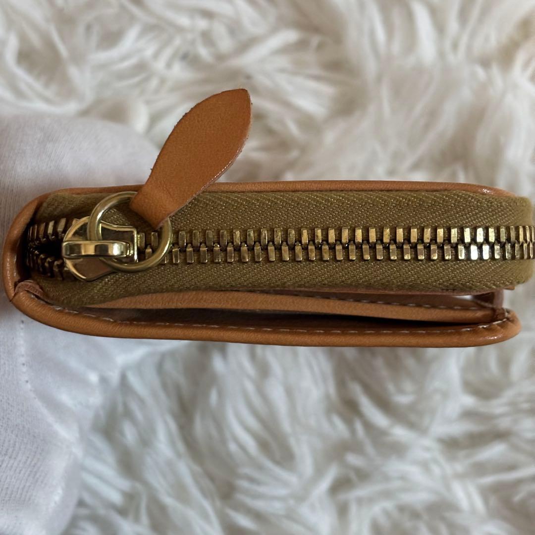 【新品】IL BISONTE 二つ折り財布 ナチュラルレザー