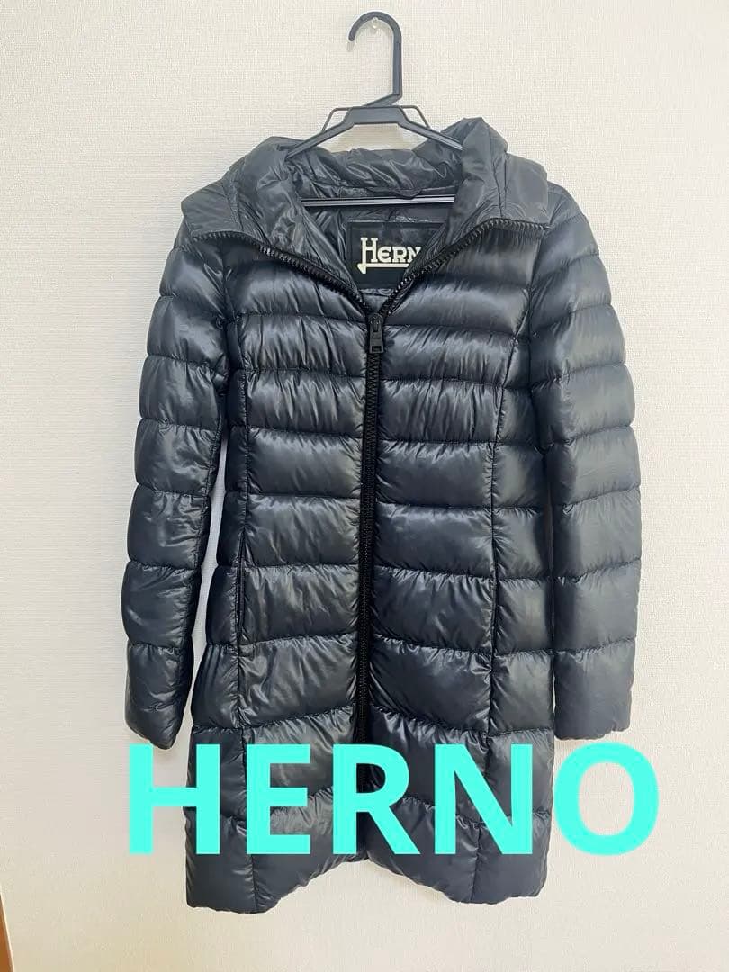 Herno38サイズダウンジャケット フード付き