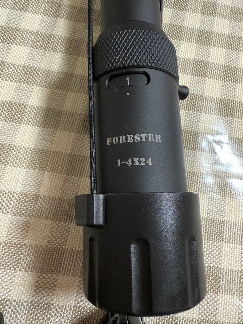 Vector Optics FORESTER 1-4倍