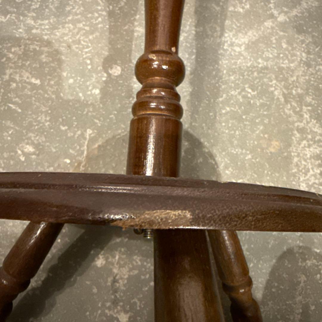 ヴィンテージ　木製サイドテーブル　　ラウンド　花台　2