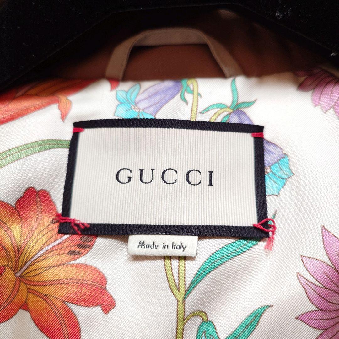 近年モデル　GUCCI　グッチ　花柄　GGボタン　ゴールド　トレンチコート