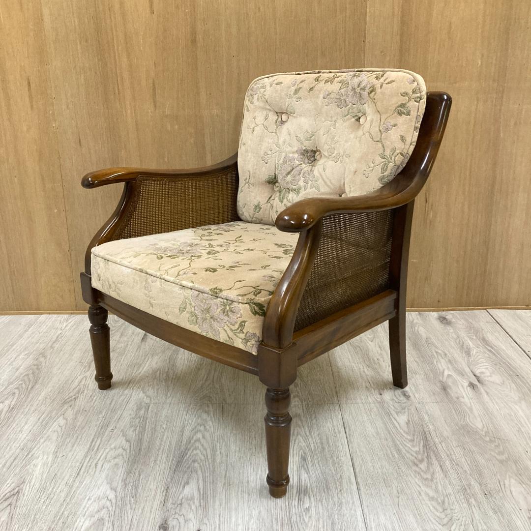 【カリモク】コロニアル アームチェア　1人掛けソファ 椅子　A