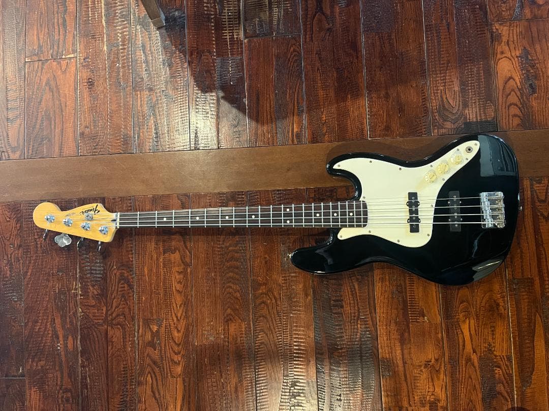 Fender Jazz Bass ブラック