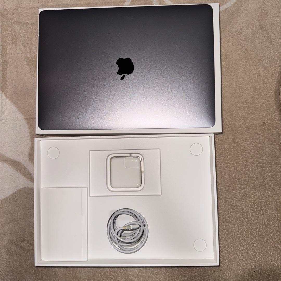 Apple MacBook Air Retina 13インチ 2018