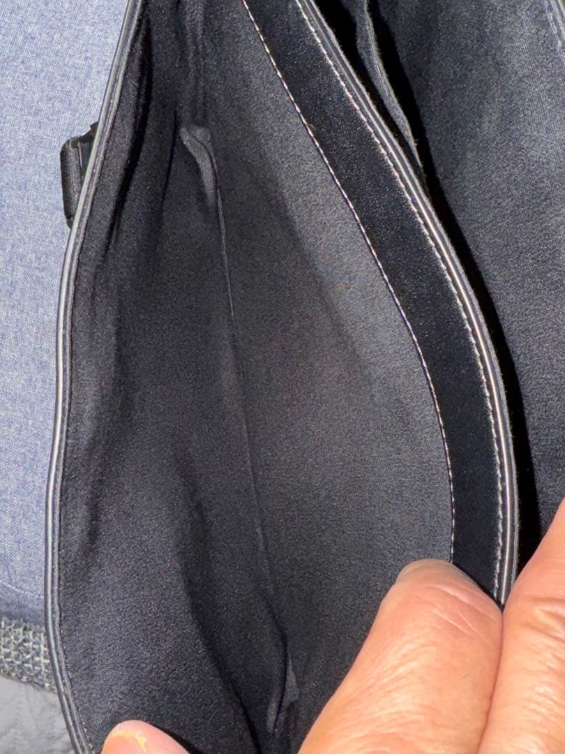 中古のCOACH レーサーメッセンジャーバッグ黒　CU110 、タグ・袋有、本物