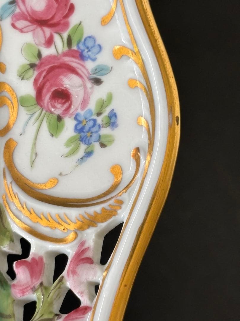 ドレスデン　カールティーメ工房　花かご　リボン　コンポート