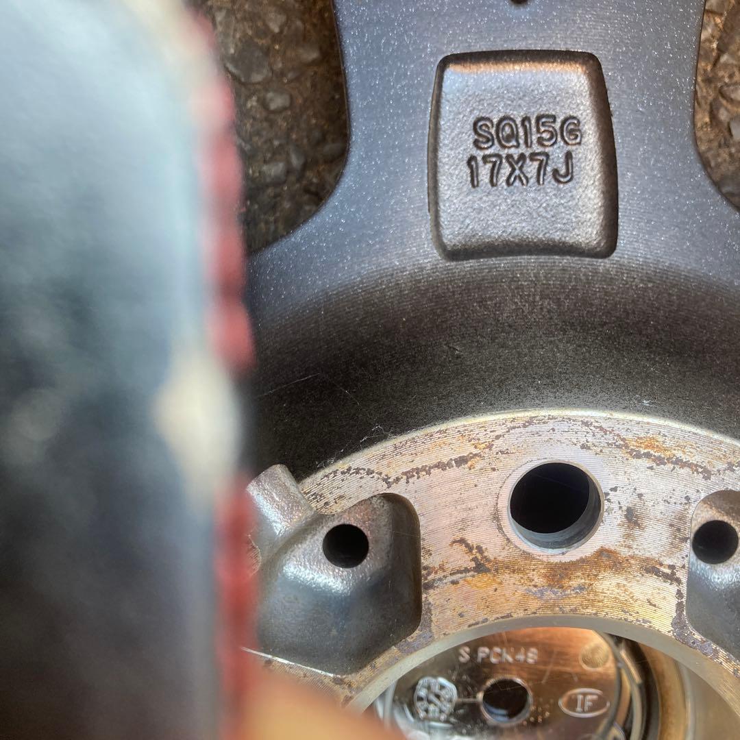 茨城発引取限定トヨタC-HRスタッドレス215-60R17 残り溝6.5〜5.0