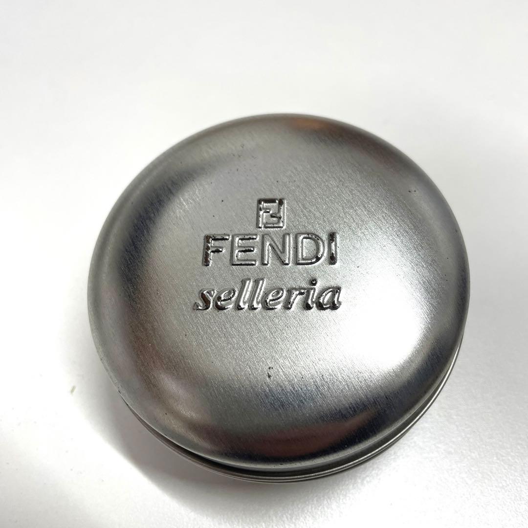 FENDI 革ベルト馬チャーム