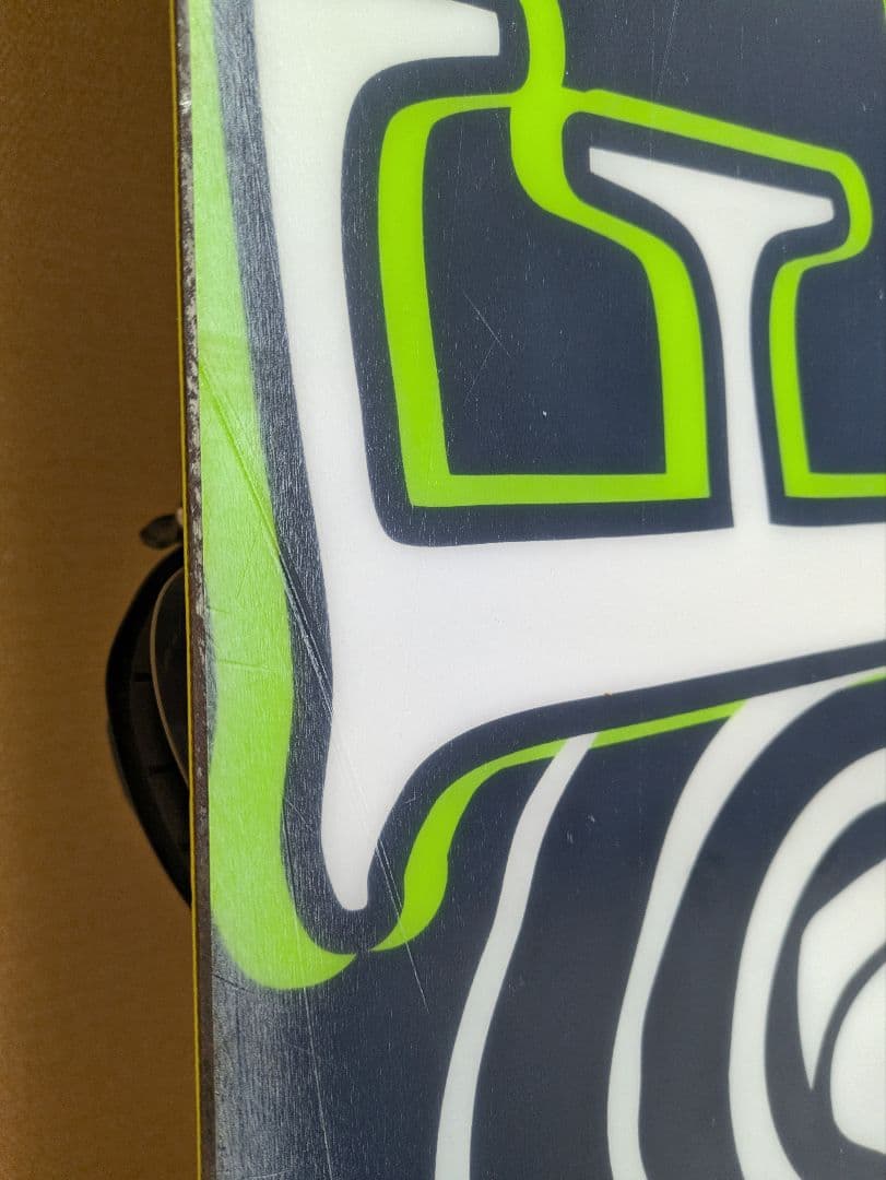 2点ともFLOWで相性良し！リアエントリーが便利な足回り2点セット！