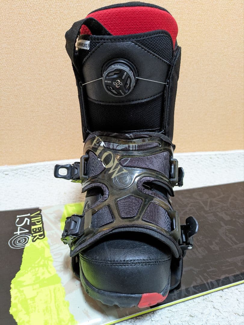 2点ともFLOWで相性良し！リアエントリーが便利な足回り2点セット！