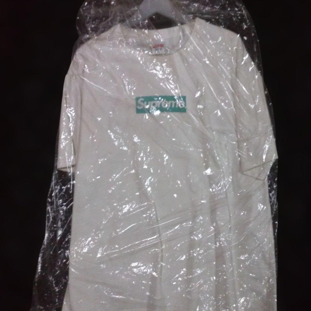 ２点Supreme Tiffany & Co.デザイン、Supreme✞box