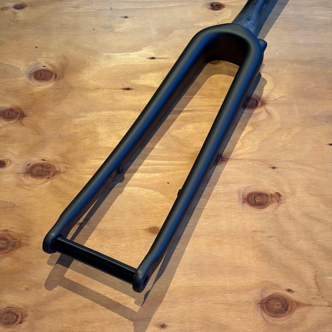 【未使用】OBS-CBD 1.5TH-1496 カーボンフロントフォーク