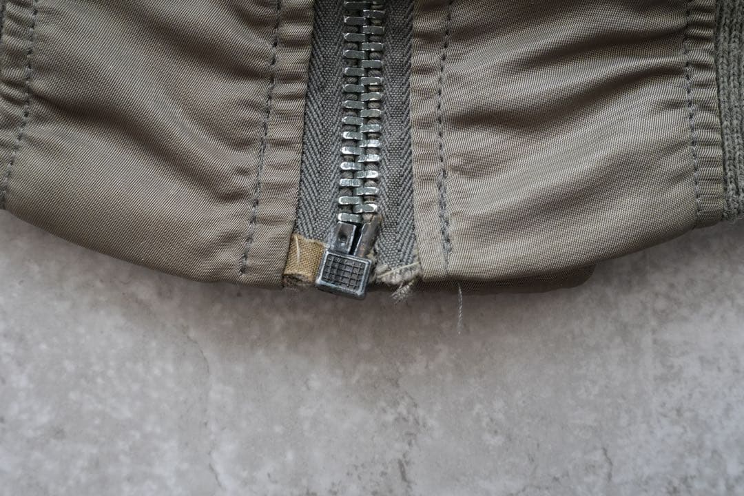 【USA製】 AVIREX MA-1 M サイズ