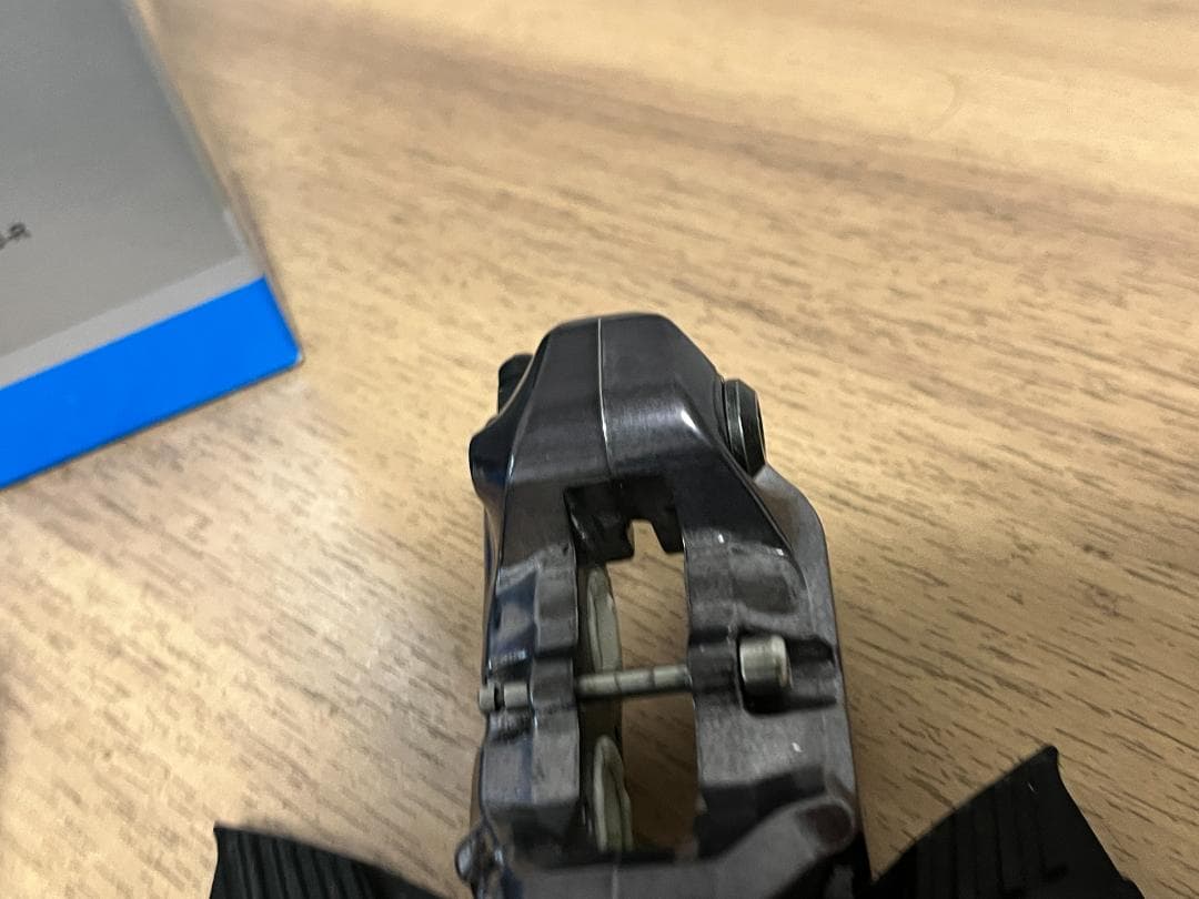 SHIMANO BL-M4100 ブレーキレバー 他MTBブレーキ多数オマケ付