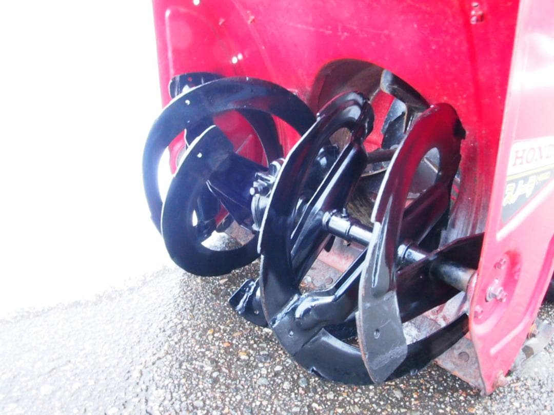 綺麗ホンダ除雪機ＨＳ８０雪飛びます！！HONDAバッテリー新品実動富山、石川金沢