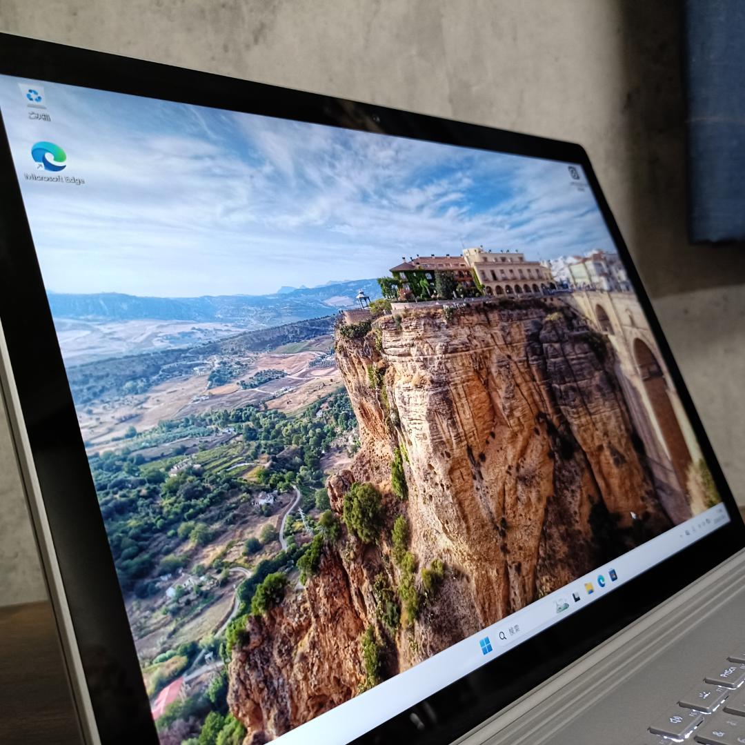【美品】Surface Book2 Win11Pro 3K液晶 Dock付 i5