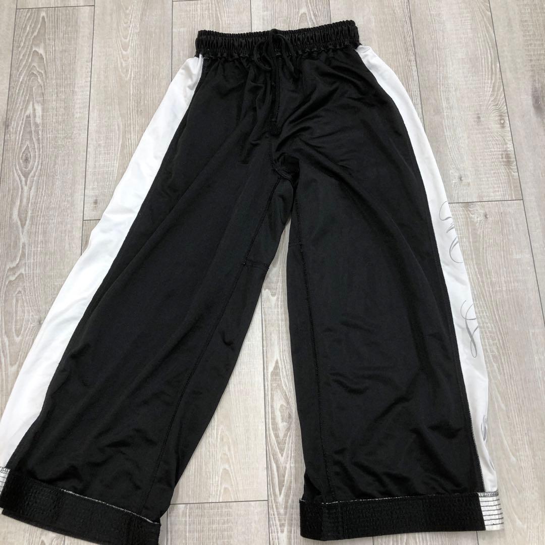 ボディコンバット　レスミルズ　激レア商品　コナミスポーツ早い物勝ち二度出て来ない