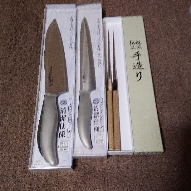 値引きあり   本日限定大特価セール‼️有名で使いやすい堺包丁 じっこう 洋包丁