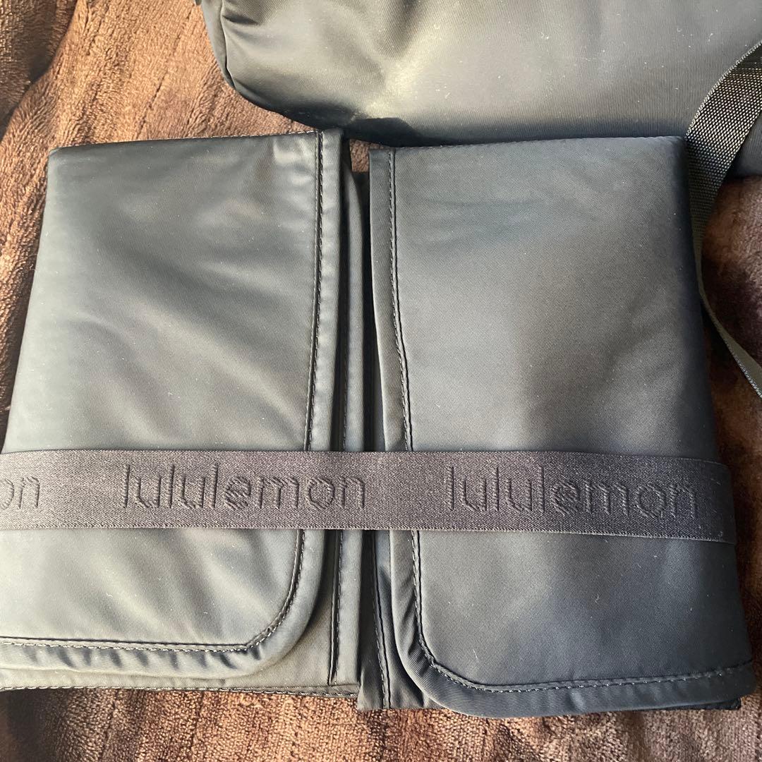 美品！Lululemon 黒 ペアレントバックパック(マザーズバッグ)