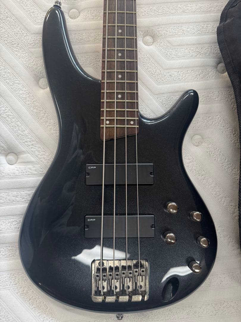 Ibanez ベースギター アイバニーズ