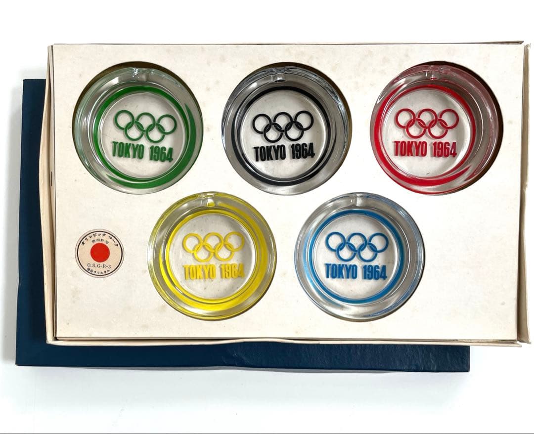 東京オリンピック　1964年　保谷クリスタル　灰皿　レア