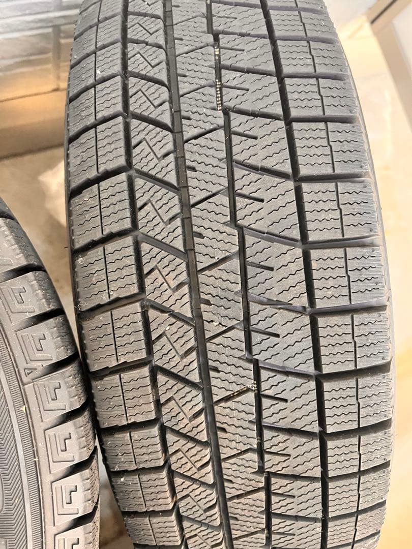 #01【バリ溝有り】ダンロップ　スタッドレスタイヤ4本セット　WM03