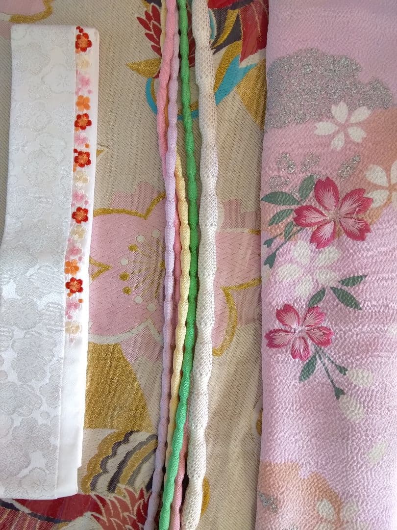 振袖フルセット、正絹総絞り振袖、成人式、重ね衿、帯揚げ、帯締め、西陣袋帯、長襦袢