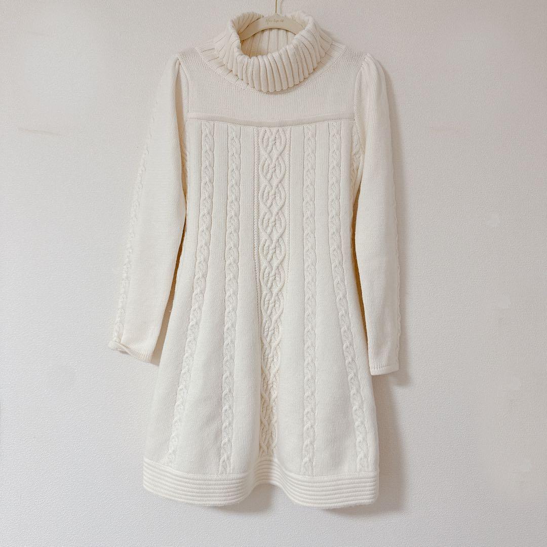 【新品タグ付き】herliptoケーブルニットドレス