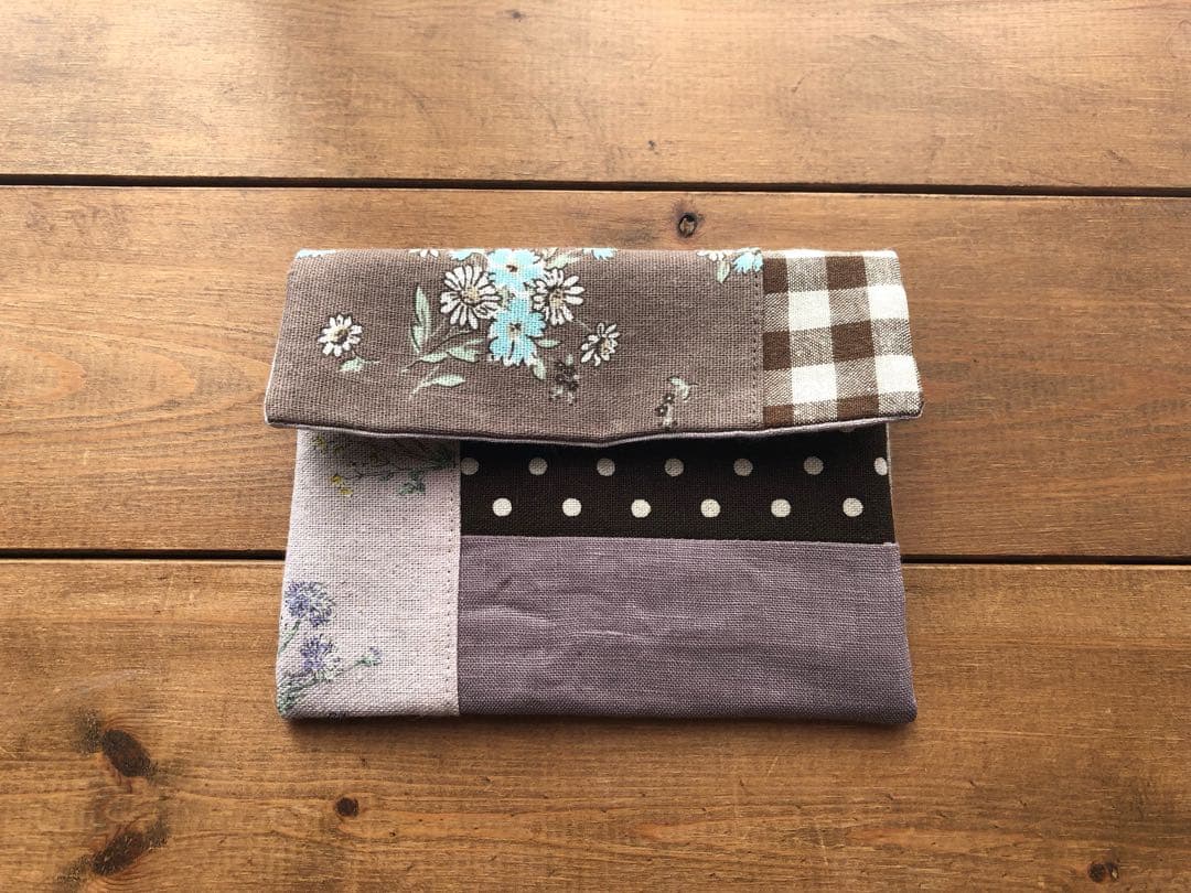 26.ペタンコポーチ　ヌノアワセ〜ブラウン