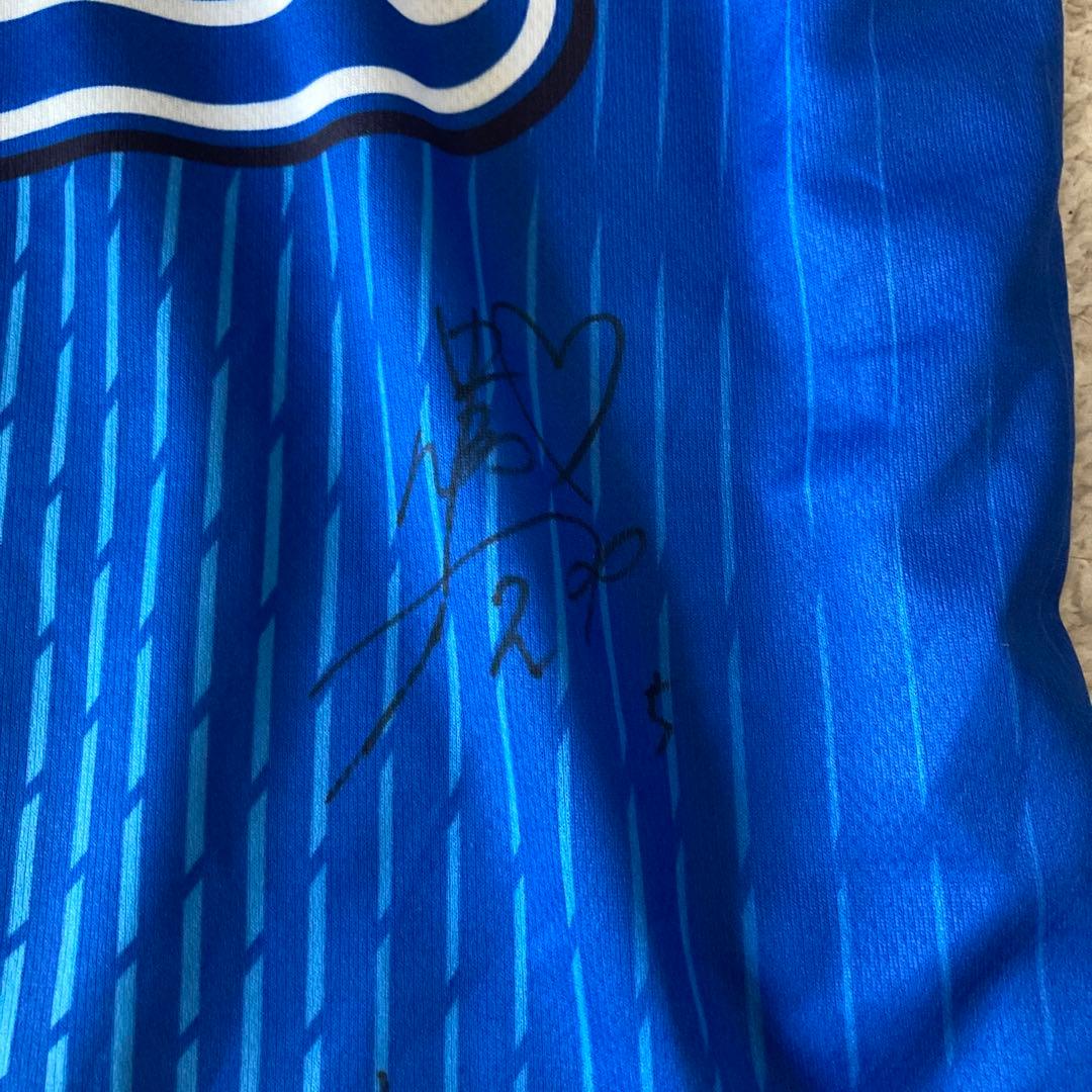 久光スプリングス 北窓絢音、中島咲愛選手のサイン入り　ネーションズリーグ