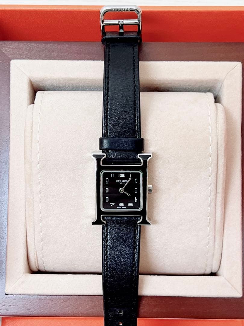 ◉ゆっちゃん　極美品【HERMES】エルメス Hウォッチ HH1.221