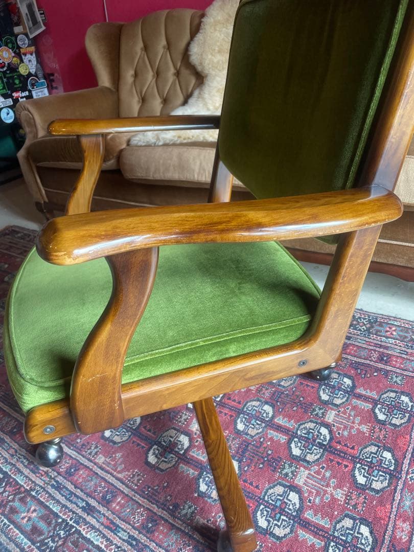 karimoku カリモク・コロニアルシリーズ　アームチェア 木製脚