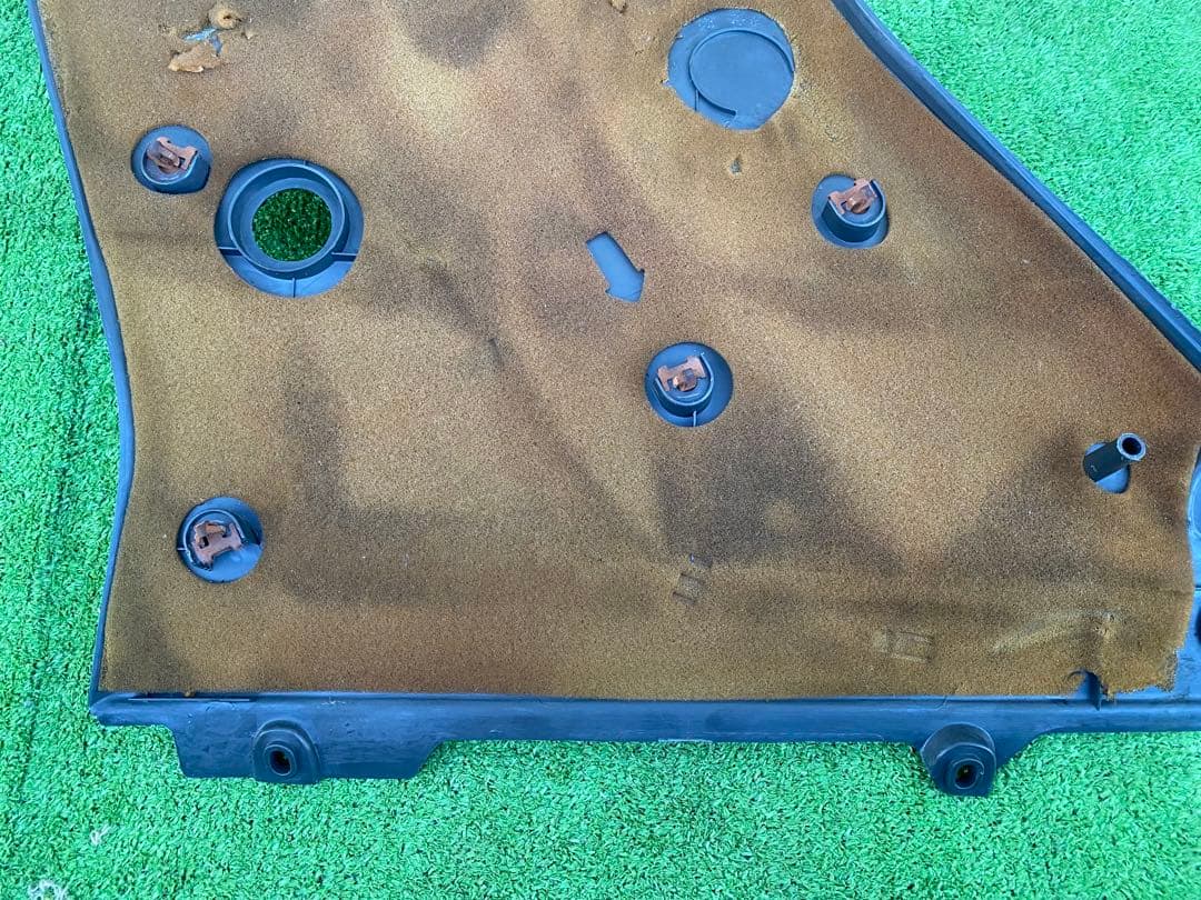 マツダ RX7 FC3S 後期　純正 右左リア ピラートリム