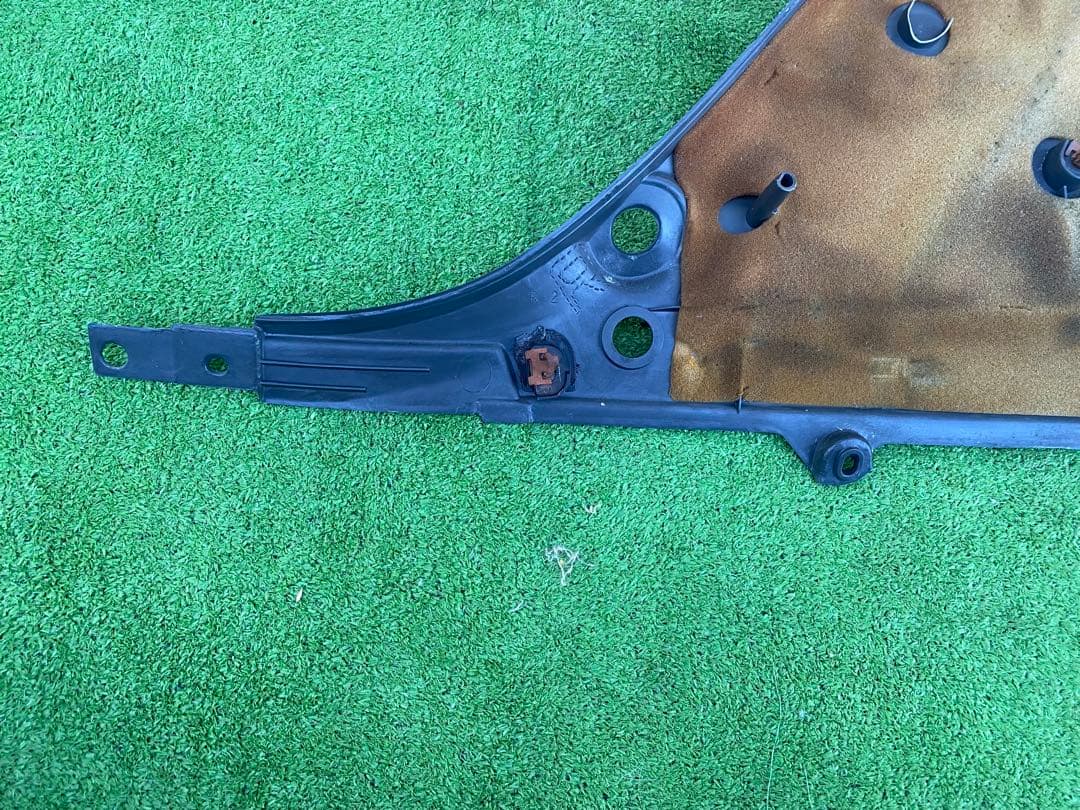 マツダ RX7 FC3S 後期　純正 右左リア ピラートリム