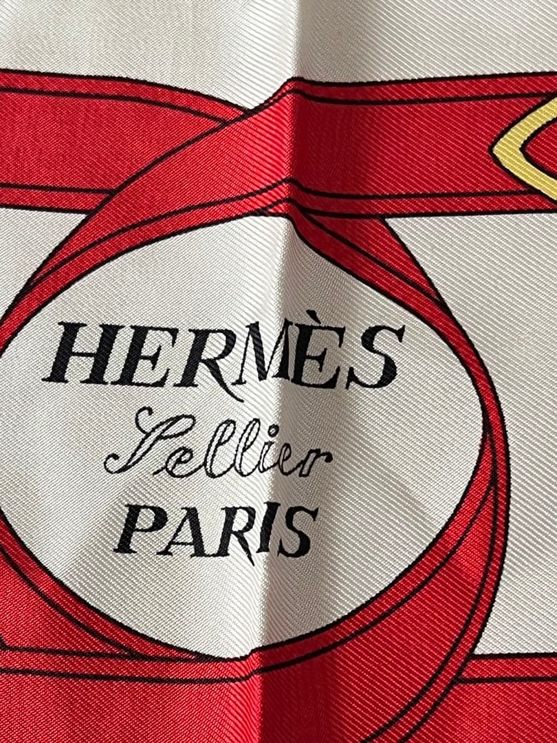 今日だけ最終値下げ　エルメス HERMES シルクスカーフ カレ90 黄金の拍車