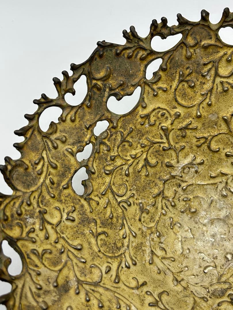 伊藤剛俊作　イッチン銀彩　蔦柄鉢